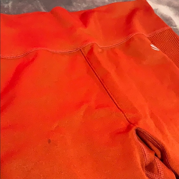 Burnt orange leggings - Picture 2 of 2